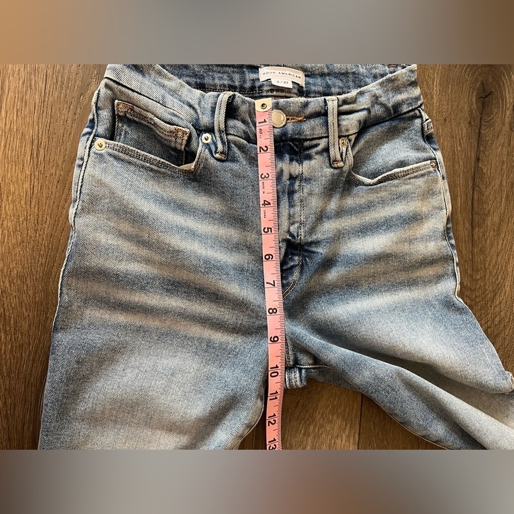 Good American Size 4/27 Distressed Jeans - Picture 11 of 11